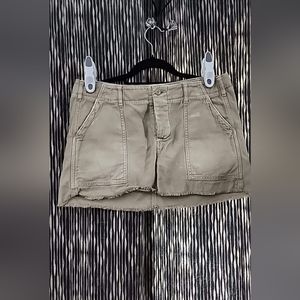 American Eagle khaki skirt